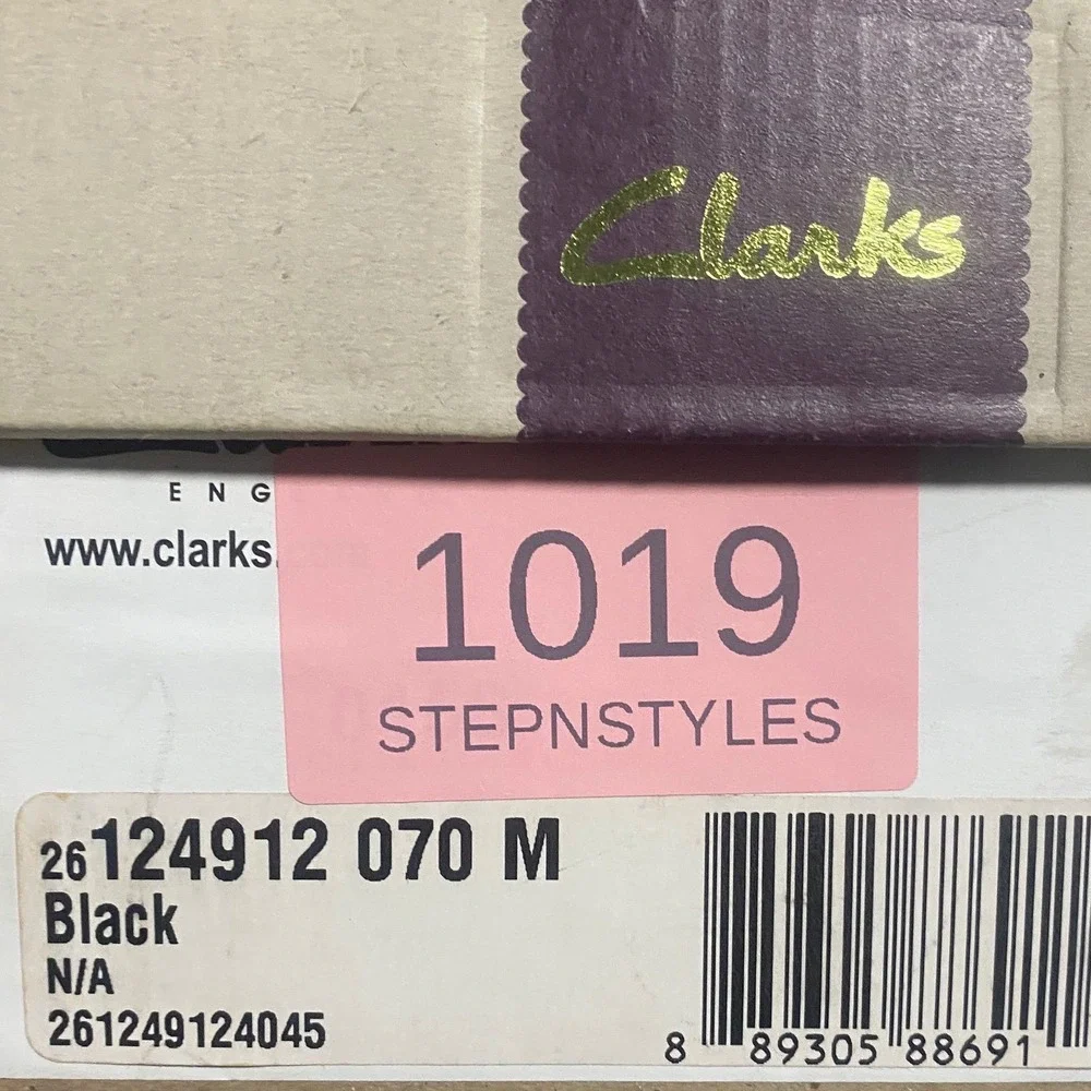 Clarks artisan loafers